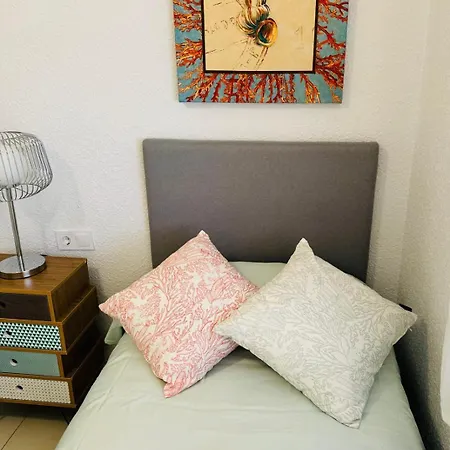 By The Sea Edificio Turmalina *