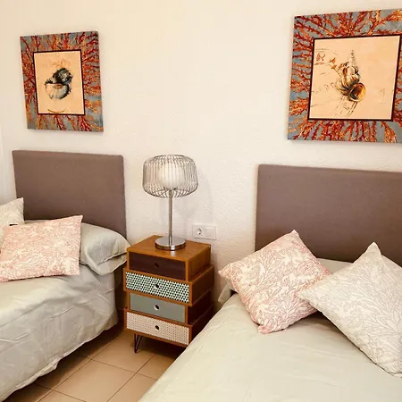 Apartman By The Sea Edificio Turmalina *