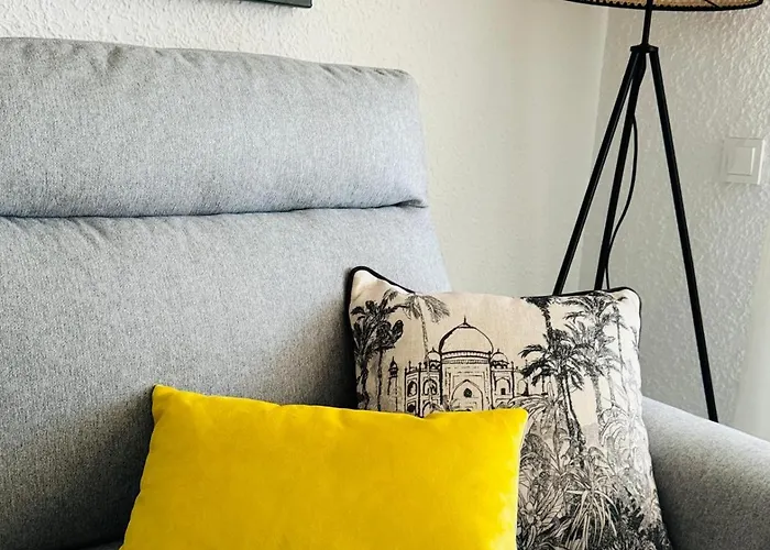 By The Sea Edificio Turmalina *